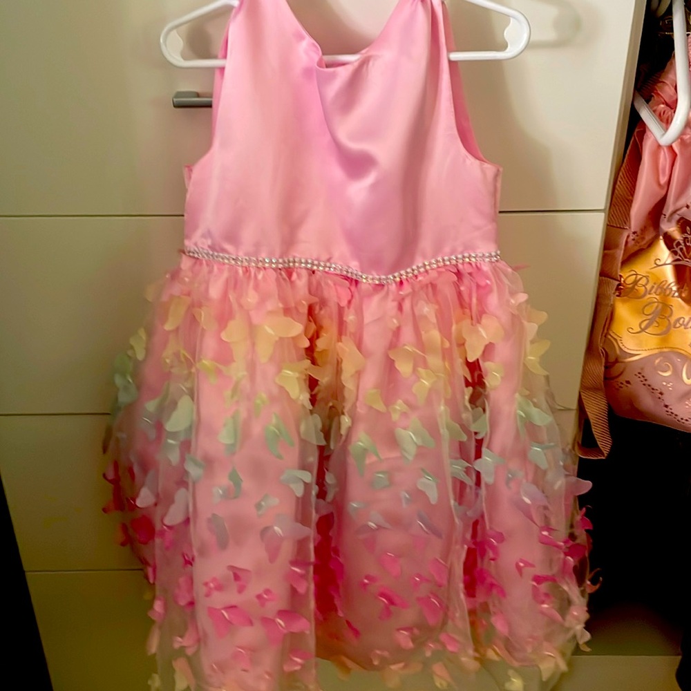 Girls dress